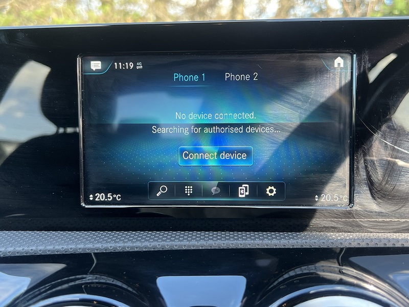 Mercedes-Benz A Class A250e AMG Line - U9381