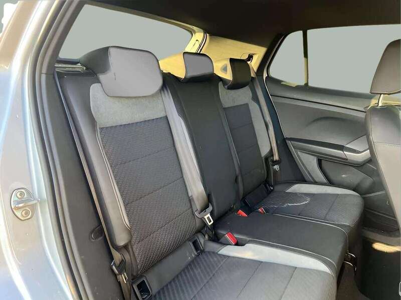 VOLKSWAGEN T-CROSS 1.6 R-LINE TDI 5d 94 BHP 1 OWNER FROM NEW|PARK DISTANCE F/R Hatchback Manual Diesel - U9428
