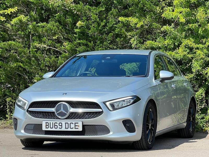 MERCEDES-BENZ A-CLASS 1.5 A 180 D SPORT EXECUTIVE 5d 114 BHP 1 OWNER FROM NEW|PARK ASSIST|R/CAM - U9556