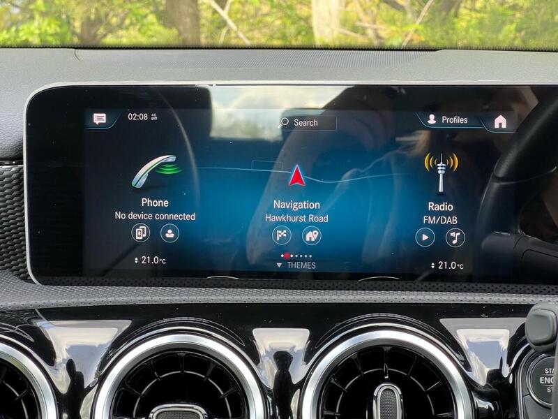 MERCEDES-BENZ A-CLASS 1.5 A 180 D SPORT EXECUTIVE 5d 114 BHP 1 OWNER FROM NEW|PARK ASSIST|R/CAM - U9556