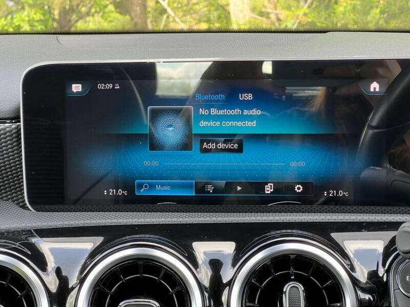 MERCEDES-BENZ A-CLASS 1.5 A 180 D SPORT EXECUTIVE 5d 114 BHP 1 OWNER FROM NEW|PARK ASSIST|R/CAM - U9556