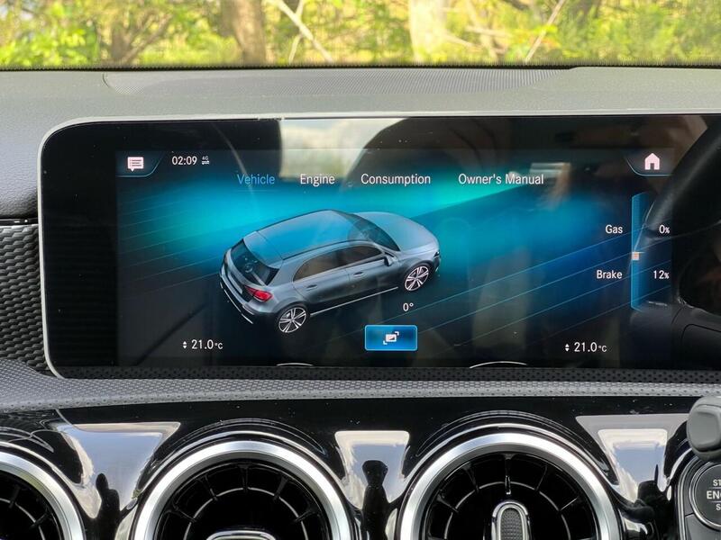 MERCEDES-BENZ A-CLASS 1.5 A 180 D SPORT EXECUTIVE 5d 114 BHP 1 OWNER FROM NEW|PARK ASSIST|R/CAM - U9556