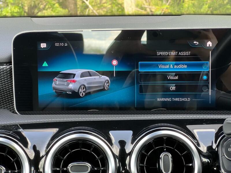 MERCEDES-BENZ A-CLASS 1.5 A 180 D SPORT EXECUTIVE 5d 114 BHP 1 OWNER FROM NEW|PARK ASSIST|R/CAM - U9556