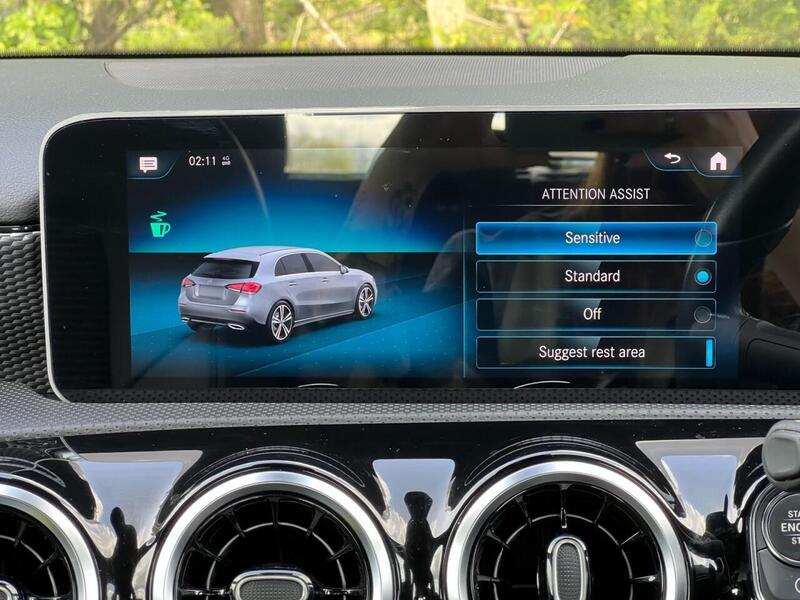 MERCEDES-BENZ A-CLASS 1.5 A 180 D SPORT EXECUTIVE 5d 114 BHP 1 OWNER FROM NEW|PARK ASSIST|R/CAM - U9556