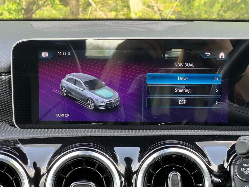 MERCEDES-BENZ A-CLASS 1.5 A 180 D SPORT EXECUTIVE 5d 114 BHP 1 OWNER FROM NEW|PARK ASSIST|R/CAM - U9556