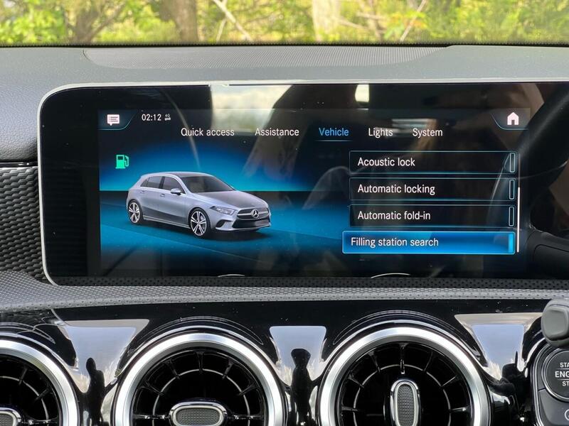 MERCEDES-BENZ A-CLASS 1.5 A 180 D SPORT EXECUTIVE 5d 114 BHP 1 OWNER FROM NEW|PARK ASSIST|R/CAM - U9556