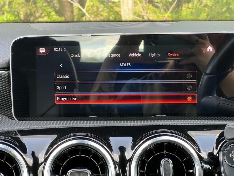 MERCEDES-BENZ A-CLASS 1.5 A 180 D SPORT EXECUTIVE 5d 114 BHP 1 OWNER FROM NEW|PARK ASSIST|R/CAM - U9556