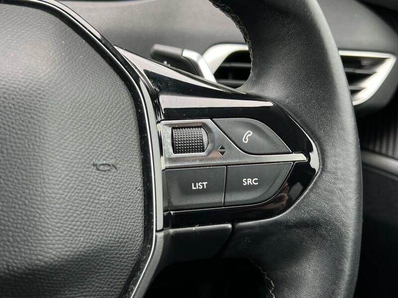 PEUGEOT 3008 1.5 BLUEHDI S/S ALLURE 5d 129 BHP 1 OWNER FROM NEW|VAT QUALIFYING - U9594