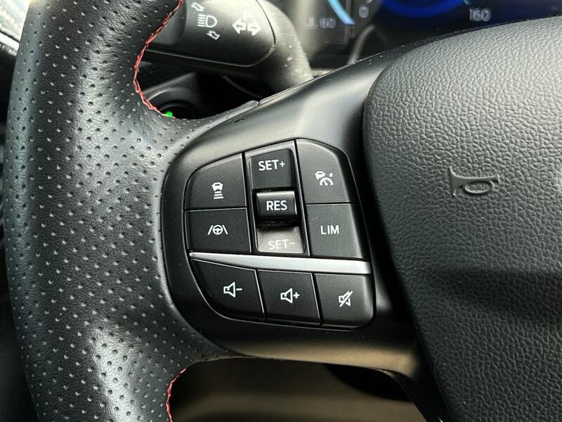 FORD KUGA 2.5 ST-LINE FIRST EDITION 5d 222 BHP FULL SERVICE HISTORY|1OWNER|VATQ Hatchback Automatic Hybrid - U9723