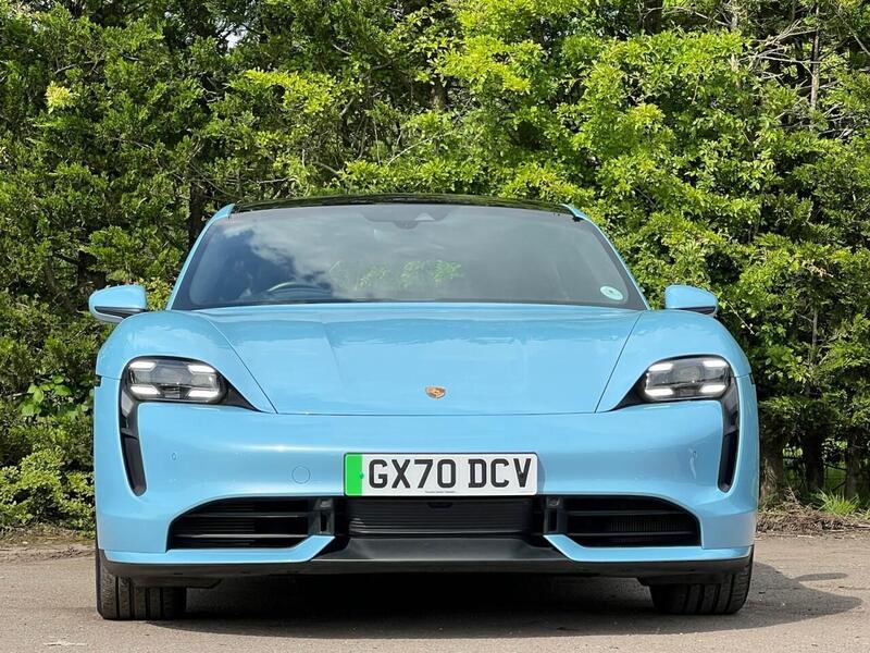 PORSCHE TAYCAN TURBO 93KWH 4d 671 BHP 1 OWNER FROM NEW|VAT QUALIFYING - U9724