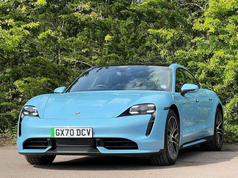 PORSCHE TAYCAN TURBO 93KWH 4d 671 BHP 1 OWNER FROM NEW|VAT QUALIFYING - U9724