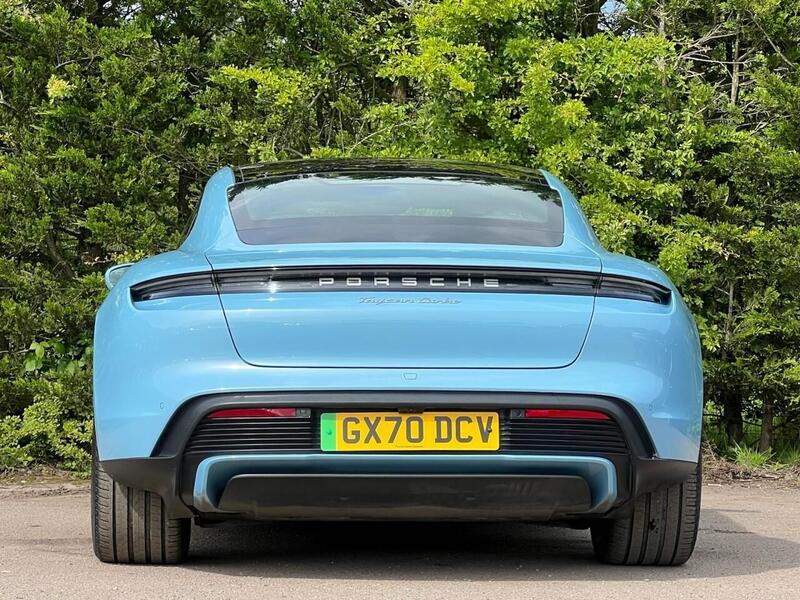 PORSCHE TAYCAN TURBO 93KWH 4d 671 BHP 1 OWNER FROM NEW|VAT QUALIFYING - U9724