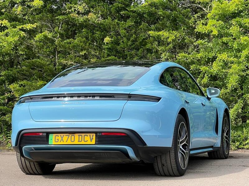 PORSCHE TAYCAN TURBO 93KWH 4d 671 BHP 1 OWNER FROM NEW|VAT QUALIFYING - U9724
