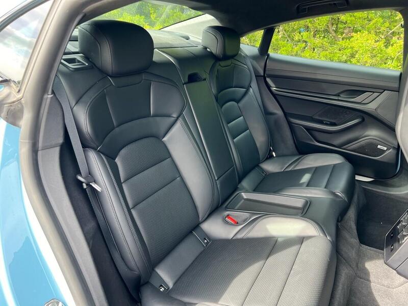 PORSCHE TAYCAN TURBO 93KWH 4d 671 BHP 1 OWNER FROM NEW|VAT QUALIFYING - U9724