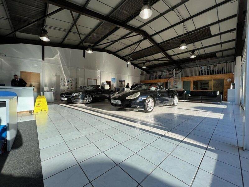 PORSCHE TAYCAN TURBO 93KWH 4d 671 BHP 1 OWNER FROM NEW|VAT QUALIFYING - U9724