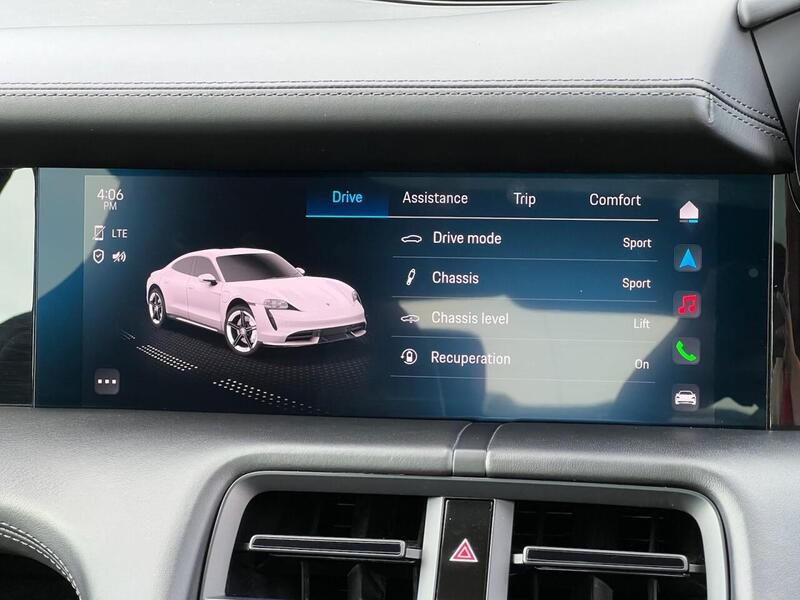 PORSCHE TAYCAN TURBO 93KWH 4d 671 BHP 1 OWNER FROM NEW|VAT QUALIFYING - U9724