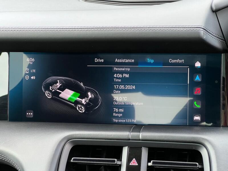 PORSCHE TAYCAN TURBO 93KWH 4d 671 BHP 1 OWNER FROM NEW|VAT QUALIFYING - U9724