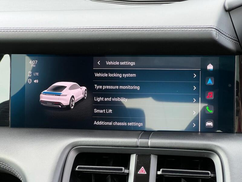 PORSCHE TAYCAN TURBO 93KWH 4d 671 BHP 1 OWNER FROM NEW|VAT QUALIFYING - U9724