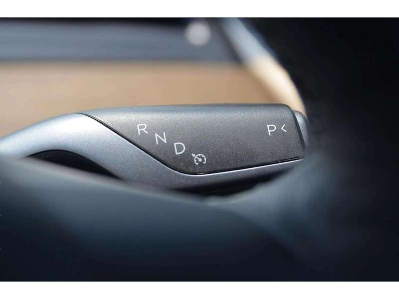 Tesla Model 3 (Dual Motor) Long Range Saloon 4dr Electric Auto 4WDE (346 ps) | PAN ROOF|COLD PACK|R/CAM - U9768