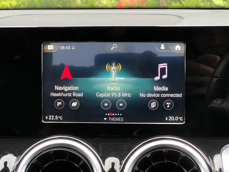 MERCEDES-BENZ GLB 1.3 GLB 200 AMG LINE 5d 161 BHP 1 FORMER KEEPER|FSH- SERVICED @42K - U9785