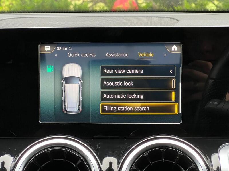 MERCEDES-BENZ GLB 1.3 GLB 200 AMG LINE 5d 161 BHP 1 FORMER KEEPER|FSH- SERVICED @42K - U9785