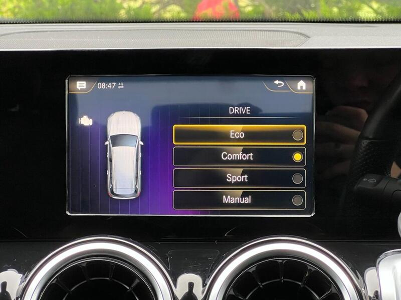 MERCEDES-BENZ GLB 1.3 GLB 200 AMG LINE 5d 161 BHP 1 FORMER KEEPER|FSH- SERVICED @42K - U9785