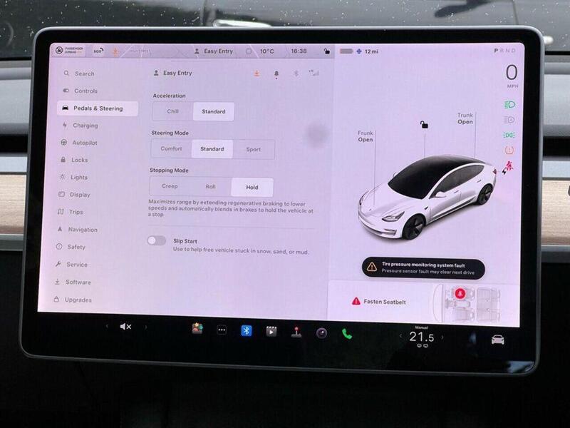 TESLA Model 3 LONG RANGE AWD 4d 302 BHP 1 OWNER FROM NEW|VAT QUALIFYING Saloon Automatic Electric - U9906