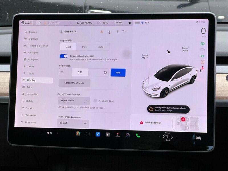TESLA Model 3 LONG RANGE AWD 4d 302 BHP 1 OWNER FROM NEW|VAT QUALIFYING Saloon Automatic Electric - U9906