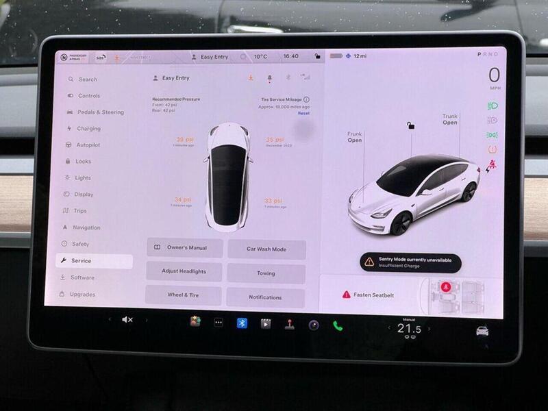 TESLA Model 3 LONG RANGE AWD 4d 302 BHP 1 OWNER FROM NEW|VAT QUALIFYING Saloon Automatic Electric - U9906