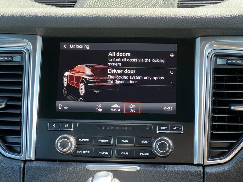 PORSCHE MACAN MACAN 2.0 PDK 5d 248 BHP 1 FORMER KEEPER|E/TAILGATE|R/CAM - U9907