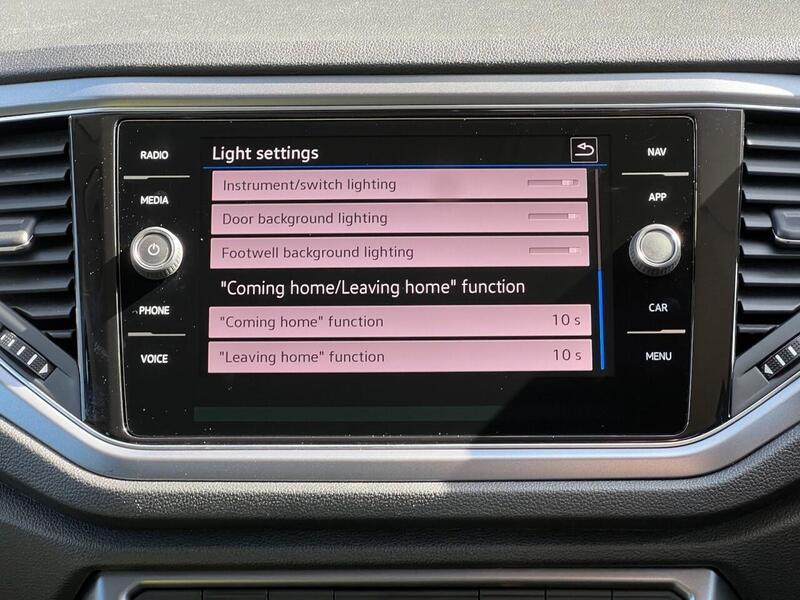 VOLKSWAGEN T-ROC 2.0 ACTIVE TDI EVO 5d 114 BHP 1 OWNER FROM NEW|SERVICE HISTORY Hatchback Manual Diesel - U9959