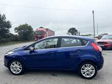 Ford Fiesta 1.0T EcoBoost Zetec Hatchback 5dr Petrol Manual Euro 5 (s/s) (99 bhp)