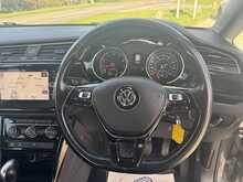 Volkswagen Touran 1.4 TSI SEL MPV 5dr Petrol DSG Euro 6 (s/s) (148 bhp) 7 Seater