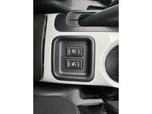 Nissan Juke 1.5 dCi Tekna SUV 5dr Diesel Manual Euro 6 (s/s) (108 bhp)