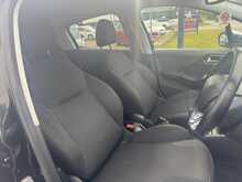 Peugeot 208 1.2 PureTech Tech Edition Hatchback 5dr Petrol Manual Euro 6 (s/s) (81 bhp)