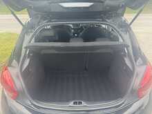 Peugeot 208 1.2 PureTech Tech Edition Hatchback 5dr Petrol Manual Euro 6 (s/s) (81 bhp)