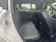 Peugeot 2008 1.6 e-HDi Feline SUV 5dr Diesel Manual Euro 5 (s/s) (Mistral) (113 bhp)