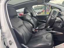 Peugeot 2008 1.6 e-HDi Feline SUV 5dr Diesel Manual Euro 5 (s/s) (Mistral) (113 bhp)