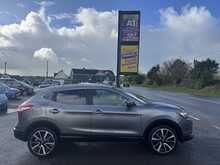 Nissan Qashqai 1.2 DIG-T Tekna SUV 5dr Petrol Manual 2WD Euro 5 (s/s) (113 bhp)