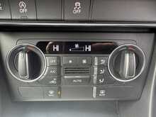Audi Q3 TDI S line SUV 2.0 Manual Diesel (148 bhp)