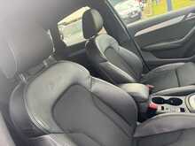 Audi Q3 TDI S line SUV 2.0 Manual Diesel (148 bhp)