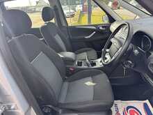 Ford Galaxy 2.0 TDCi Zetec MPV 5dr Diesel Powershift Euro 5 (138 bhp)