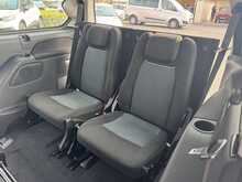 Ford Galaxy 2.0 TDCi Zetec MPV 5dr Diesel Powershift Euro 5 (138 bhp)