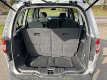 Ford Galaxy 2.0 TDCi Zetec MPV 5dr Diesel Powershift Euro 5 (138 bhp)