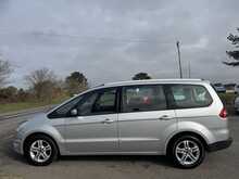 Ford Galaxy 2.0 TDCi Zetec MPV 5dr Diesel Powershift Euro 5 (138 bhp)