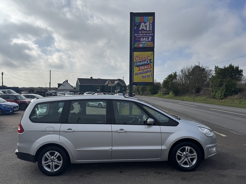 2.0 TDCi Zetec MPV 5dr Diesel Powershift Euro 5 (138 bhp)