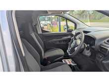 Vauxhall Combo 1.5 Turbo D 2000 Edition Panel Van 4dr Diesel Manual L1 H1 Euro 6 (s/s) (99 bhp)