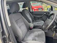 Volkswagen Touran 2.0 TDI Sport MPV 5dr Diesel Manual Euro 5 (138 bhp)