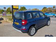 Skoda Yeti 1.2 TSI S Outdoor 5dr Petrol DSG Euro 5 (104 bhp)