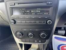 Skoda Yeti 1.2 TSI S Outdoor 5dr Petrol DSG Euro 5 (104 bhp)